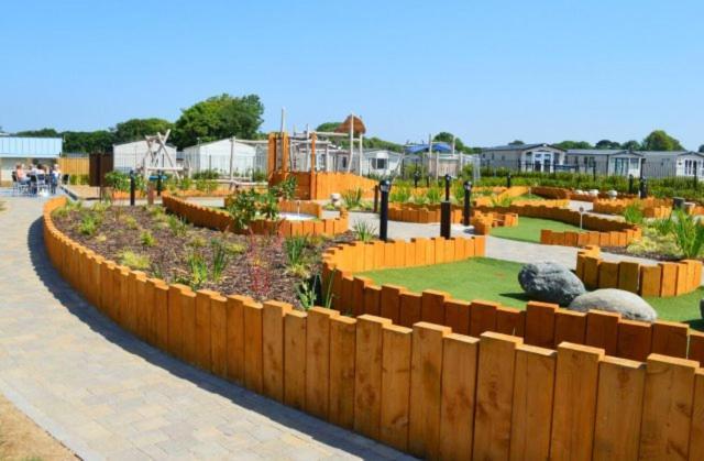 127Cs Hoburne Naish Holiday Park Highcliffe Exteriör bild