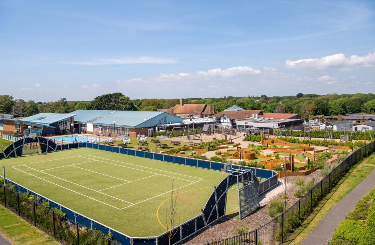 127Cs Hoburne Naish Holiday Park Highcliffe Exteriör bild